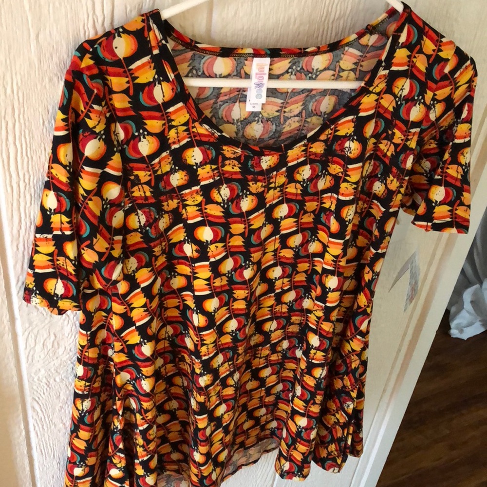 Brand new lularoe perfect tee